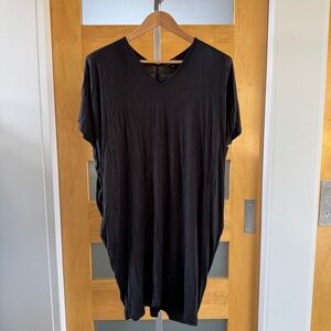 Black Relaxed Short Sleeve T-Shirt Dress